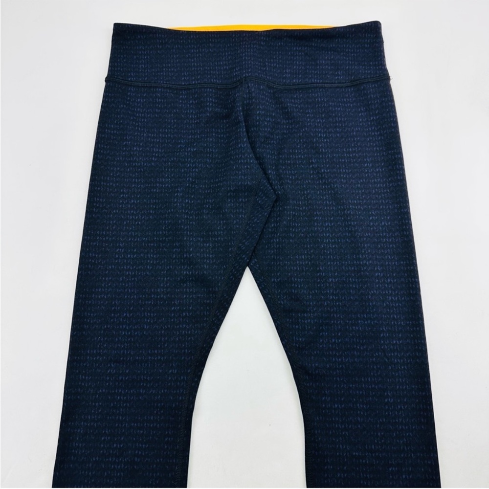 Lululemon Wunder Under Sweater Knit Print